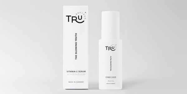 The Glowing Truth Vitamin C & Beta-glucan Serum
